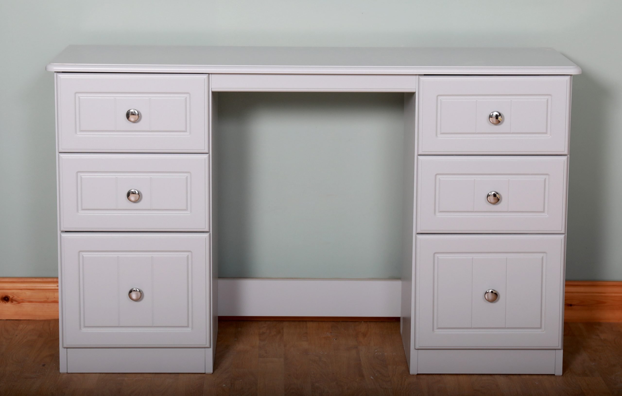 Eden Kneehole Dressing Table
